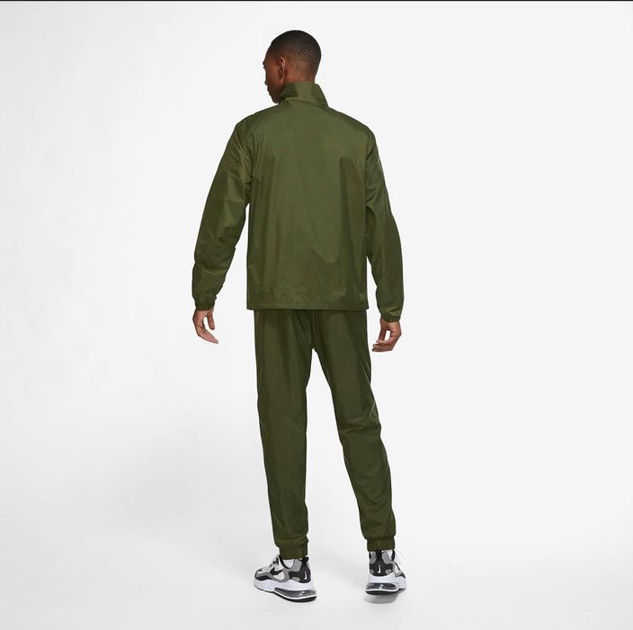 Nike Club Men's Woven Tracksuit