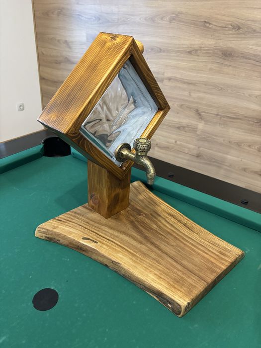 Диспенсър за уиски