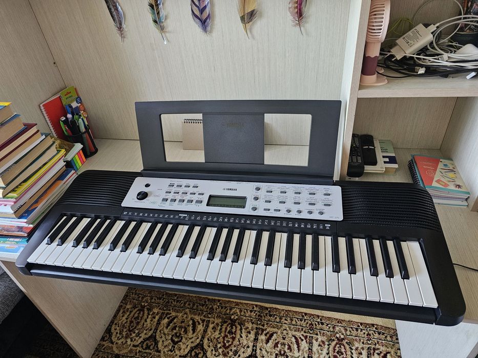 Музыкальный синтезатор