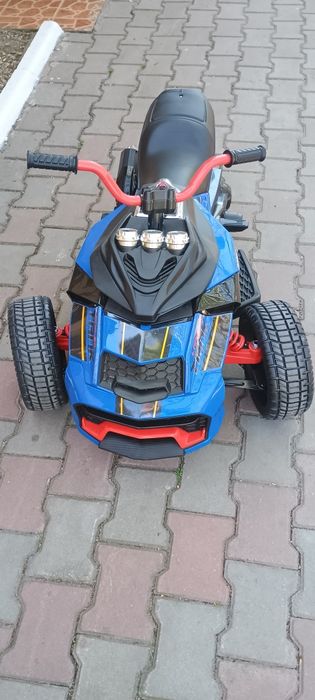 Triciclu electric