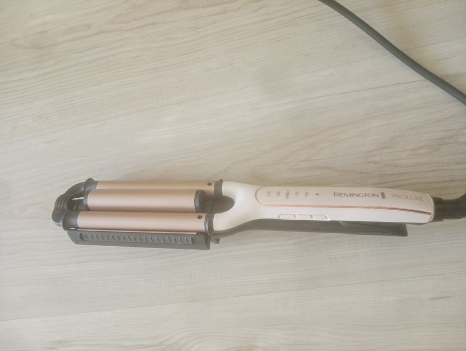 Преса за коса Remington Proluxe – почти нова