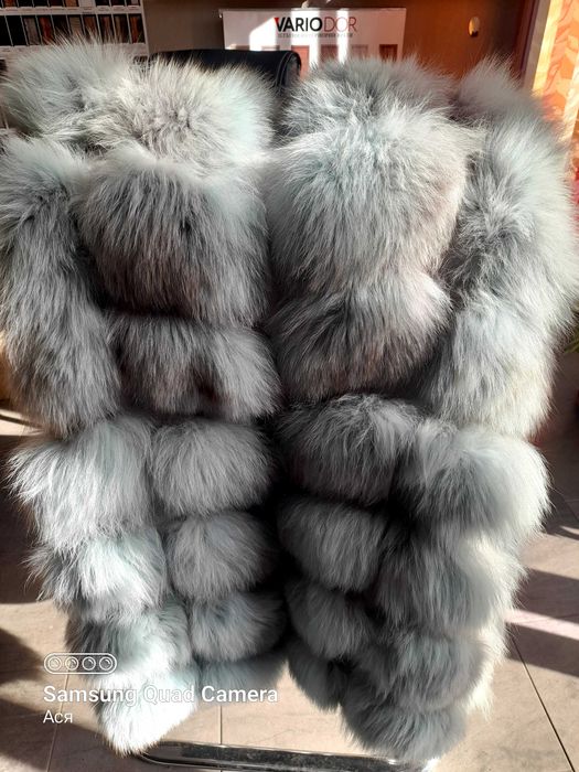 Дълъг елек с качулка естествен косъм