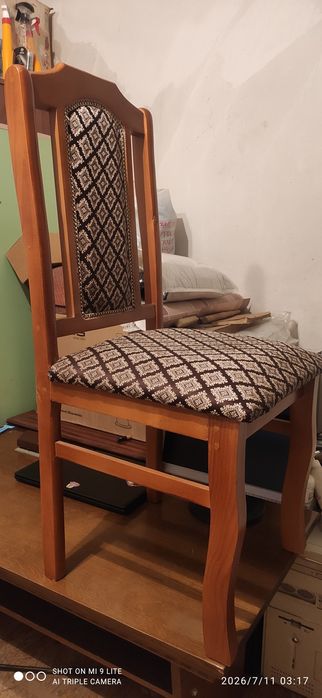 Продам стулья 2 штуки