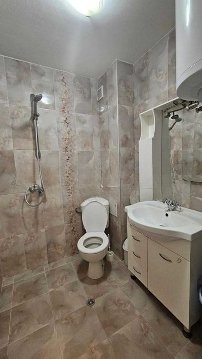 Тристаен апартамент в Каменица 1