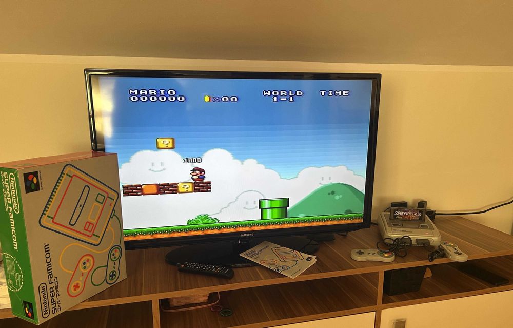 Super Famicom (Super Nintendo) FULL BOX Japonia + joc, HDMI, ca nou