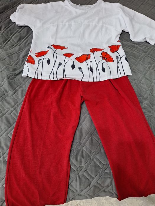 Костюм женский 56