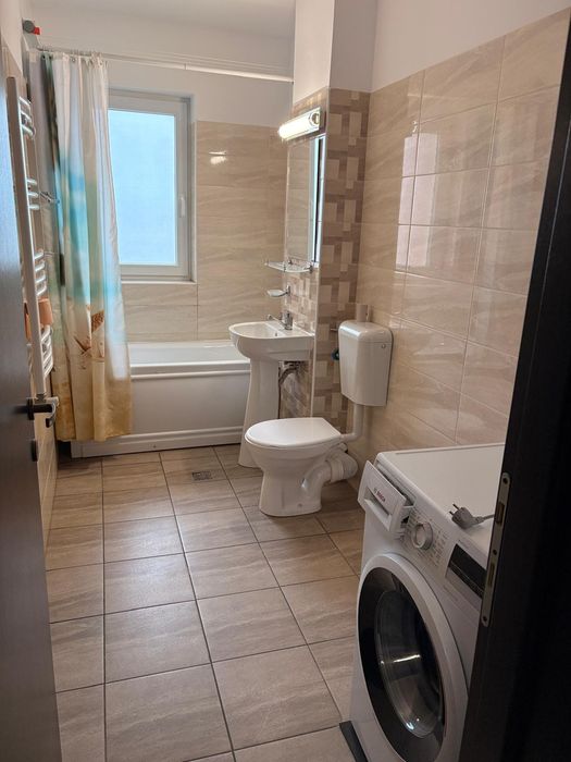 Apartament complet mobilat cu 2 camere și loc de parcare cu CF,