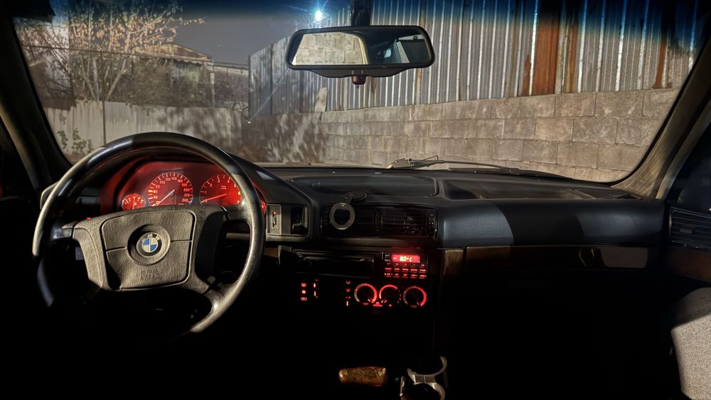 БМВ Е34 2.5 Ванус