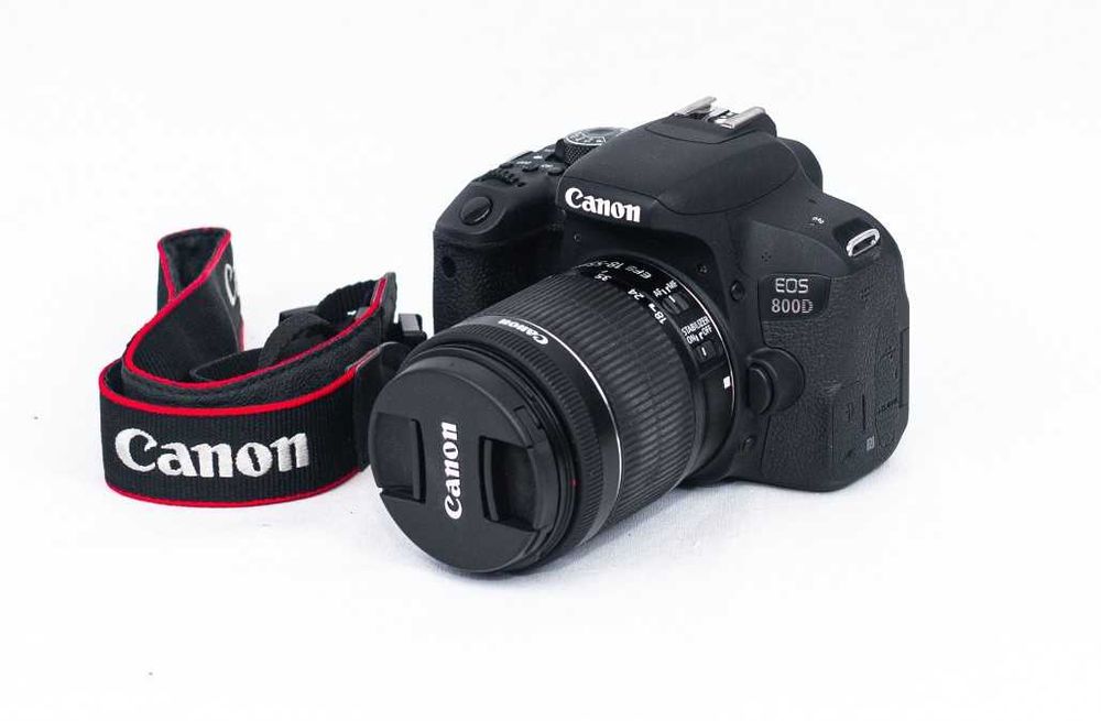 Canon EOS 800D - kit cu obiectiv 18-55mm - 24.000 de cadre - Aparat foto DSLR