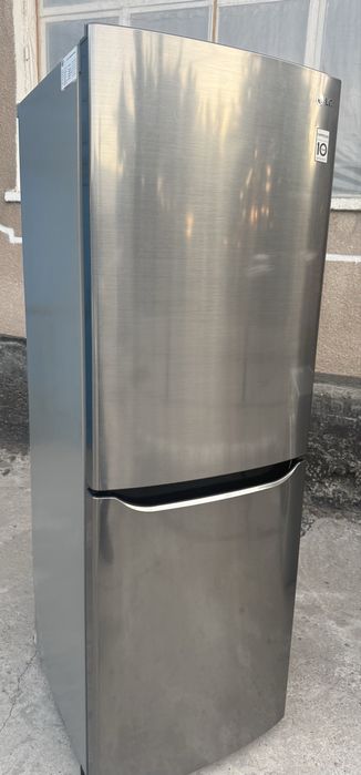 Холодильник LG двухкамерный