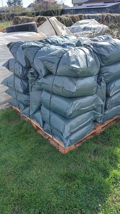 Биохумус (БиоТор) от Калифорнийски червей (За градината, разсад и др.)