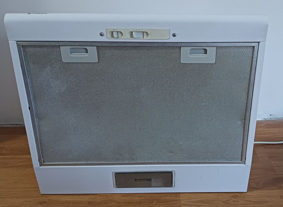 Hotă Pyramis cu 2 motoare