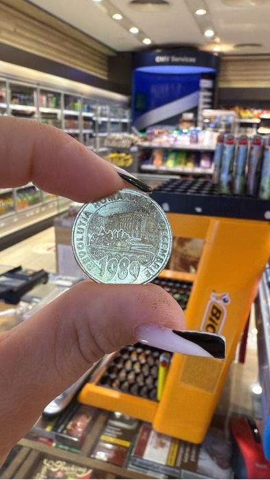 Vând monedă de colectie “Revoluția din Decembrie 1989”