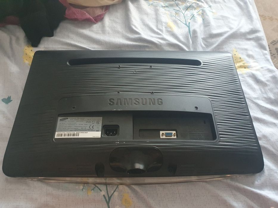 Монитор самсунг продам