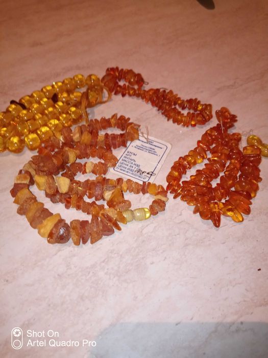 Янтарь не шлифованный