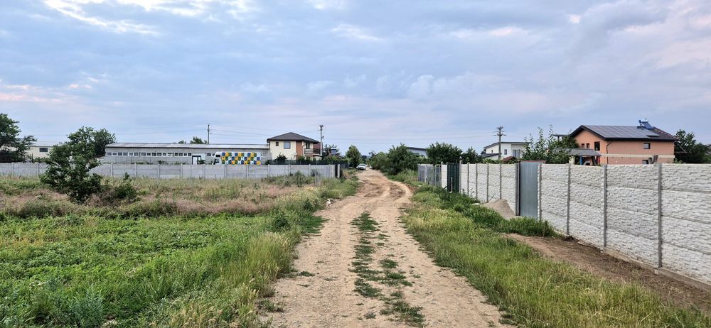 Teren intravilan Metro spate zona aeroport Craiova