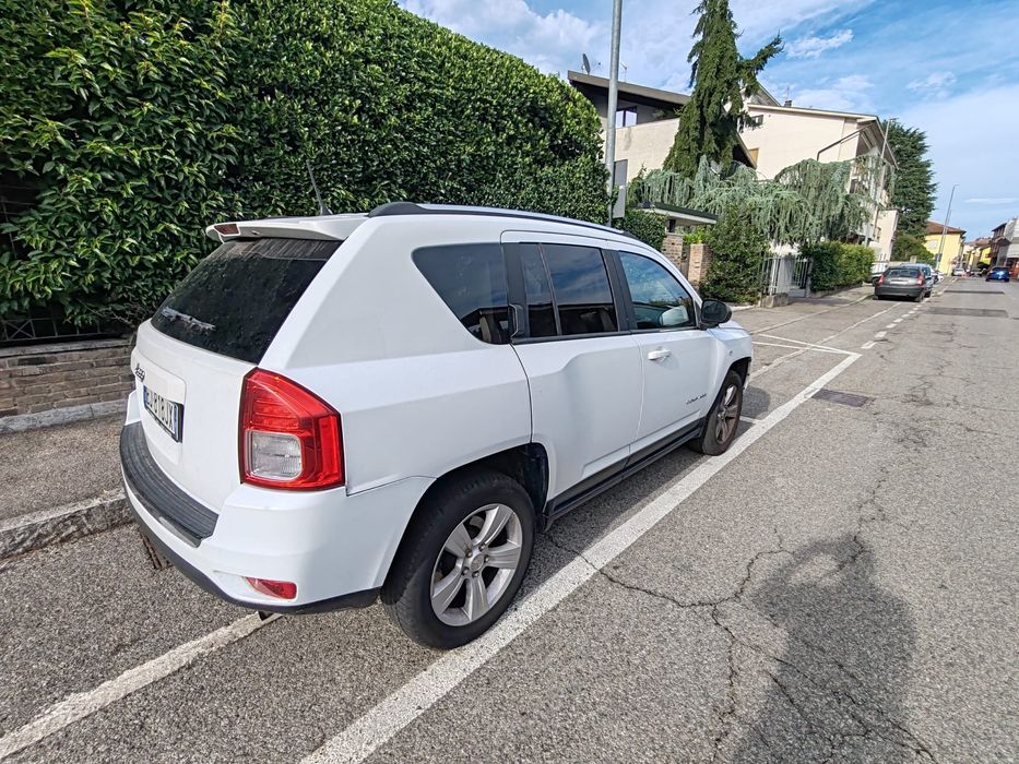 JEEP Compass 2011 — imagine 4