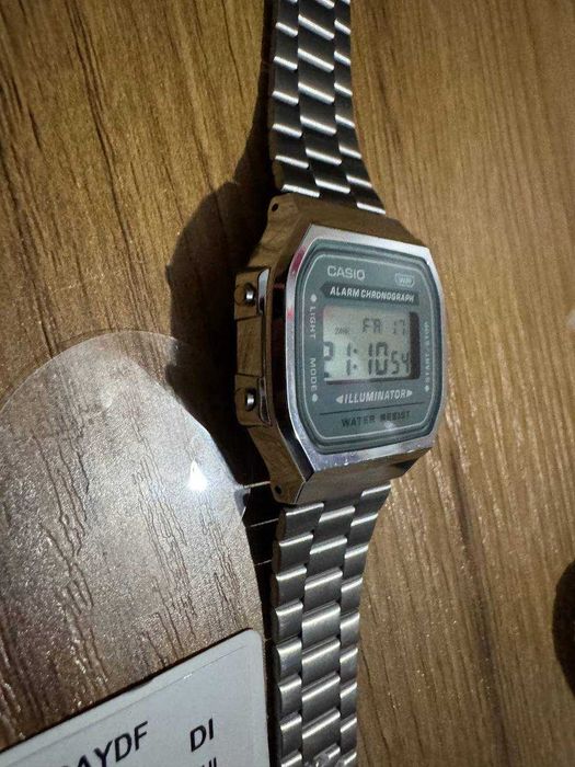 Casio A168WA-3AYDF