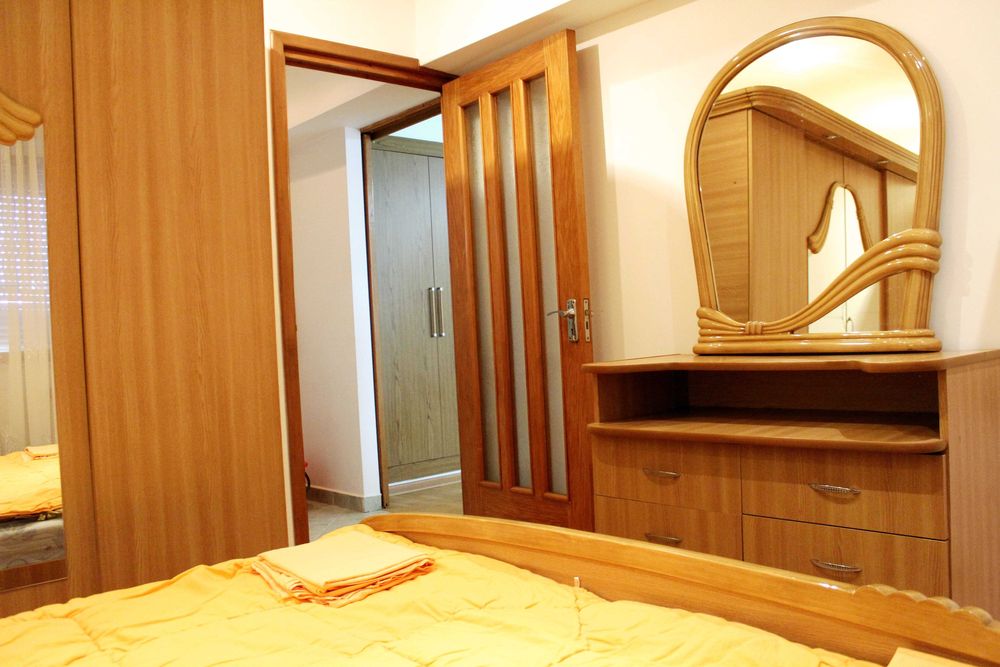 Apartament de Vanzare pe Blvd. 1 Decembrie, 3 camere, 84 Mp.