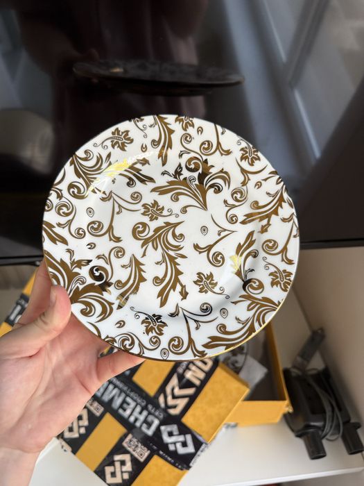 Продам посуды можно и отдельно