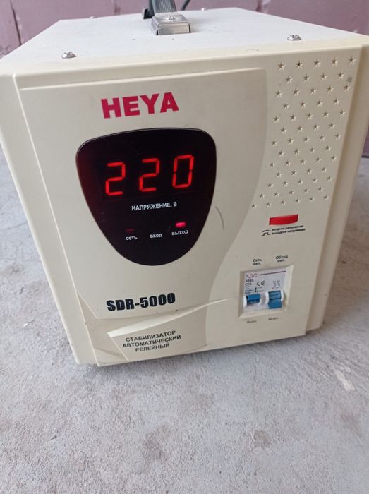 Стабилизатор напряжения переменного тока HEYA.