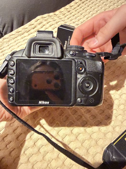 Камера Nikon D3100