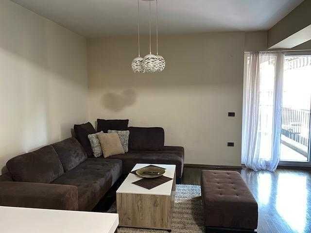 Дава се под наем Тристаен апартамент в Бургас, Лазур - 80 кв.м за 280.5 € - Снимка #1