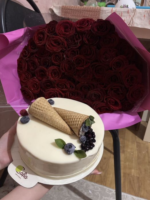 Свежие букеты за 15000