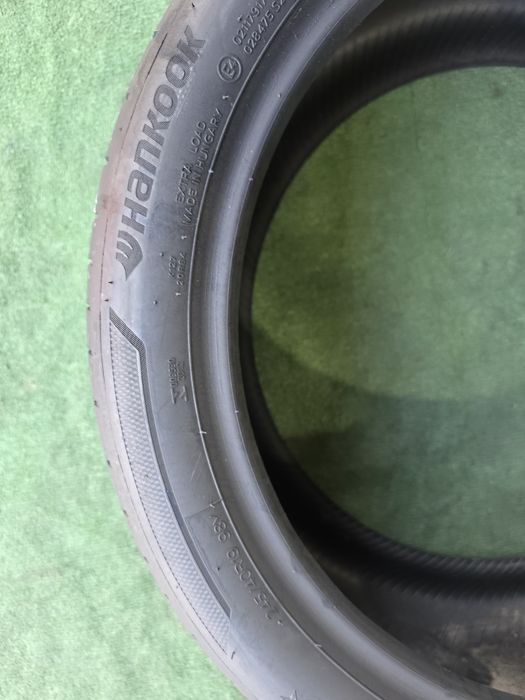 245 40 19 vara hankook
