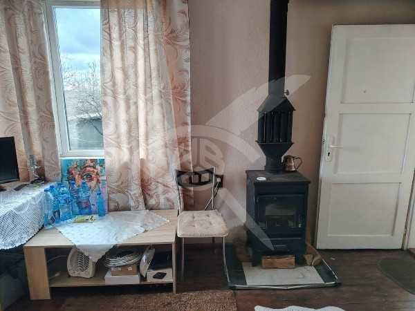 Двуетажна къща в село Трояново 100196