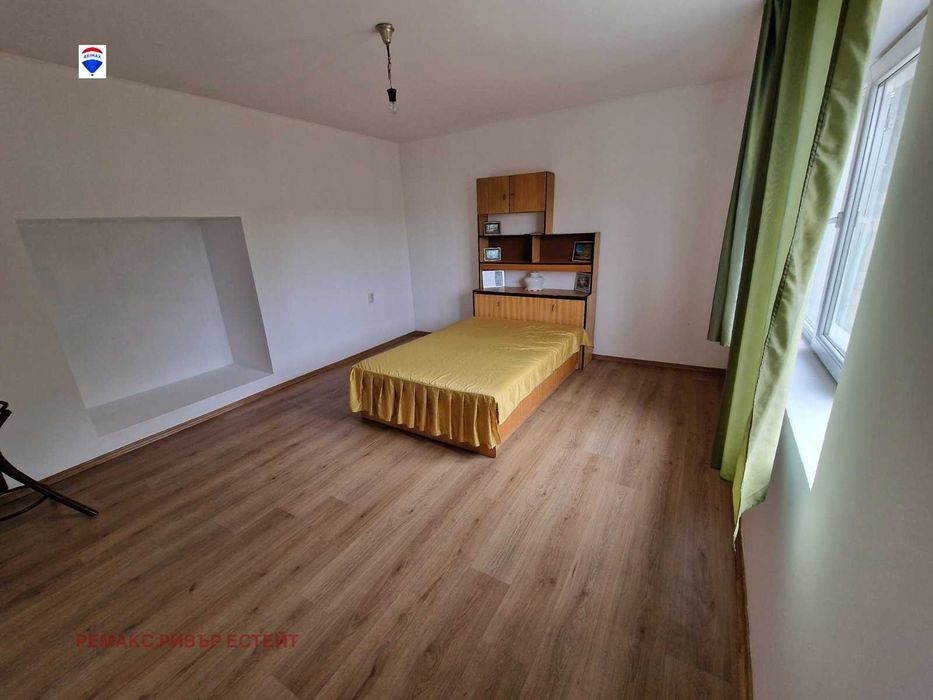 Селска къща за продажба в с. Борисово