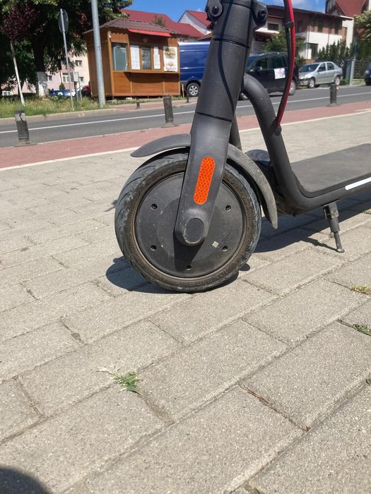 Trotineta electrica Navee  V40i