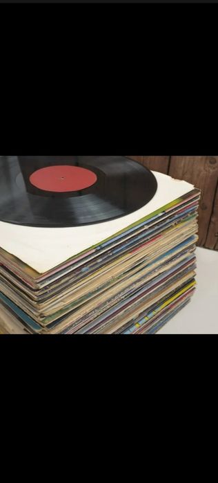 Продам кассеты, пластинки