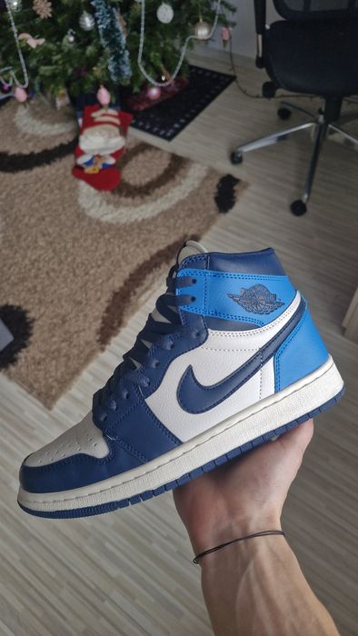 Jordan 1 Obsidian