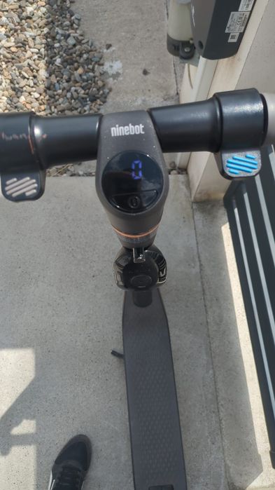 Ninebot ES2  plus baterie externa trotineta electrica