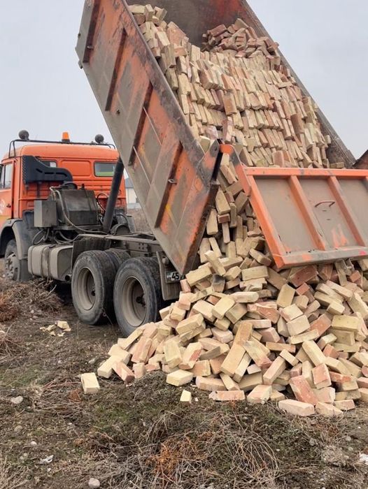 Кирпич без солевых отложений.