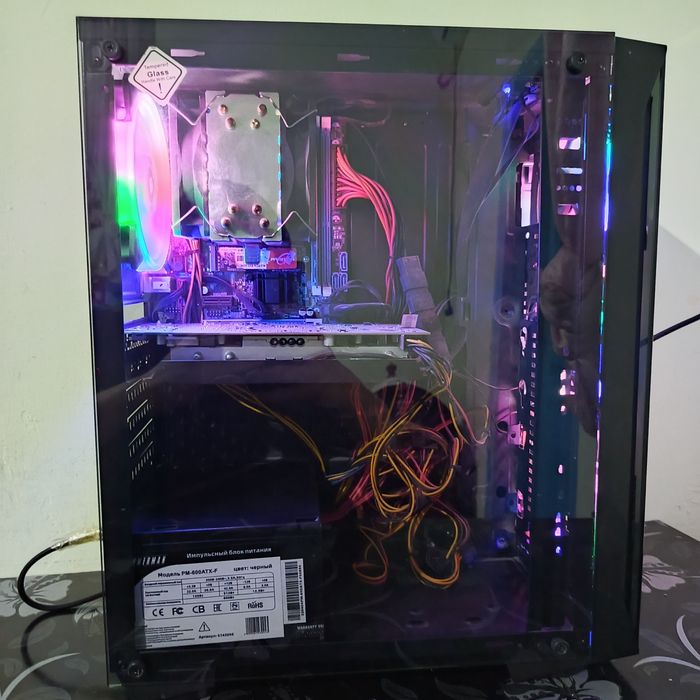 Gaming kompyuter ideal holatda