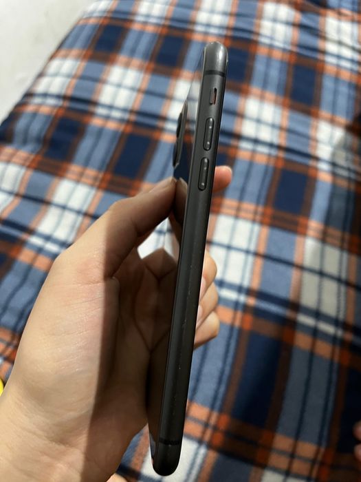 Айфон 11/128гб в отличном состоянии