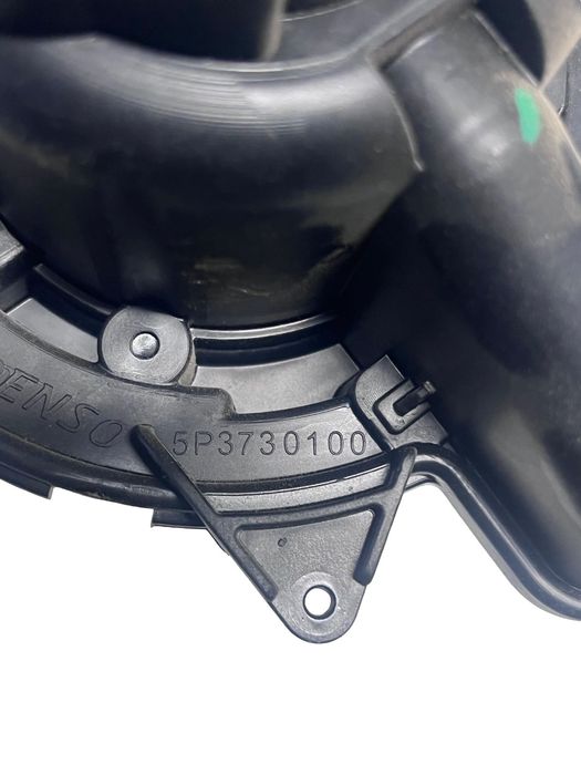 Ventilator Aeroterma Dacia Dokker 2018 -> 5P3730100