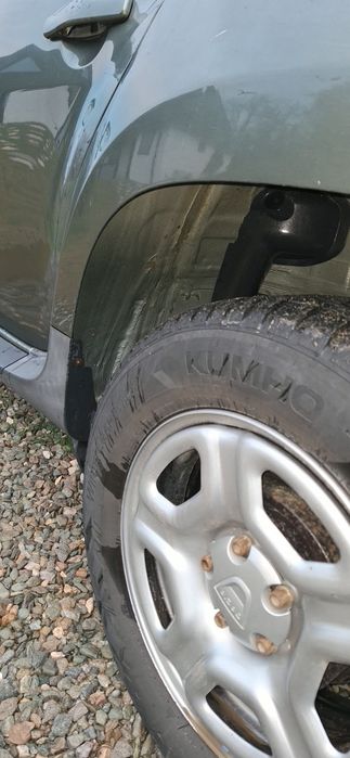 Dacia Duster 1.6 16V 4x4 (2014) – GPL