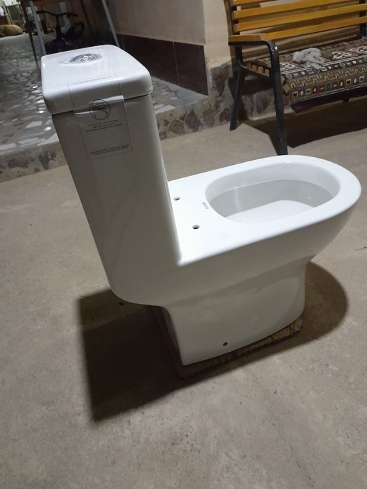 АКЦИЯ...Продам новые лытие унитазы.