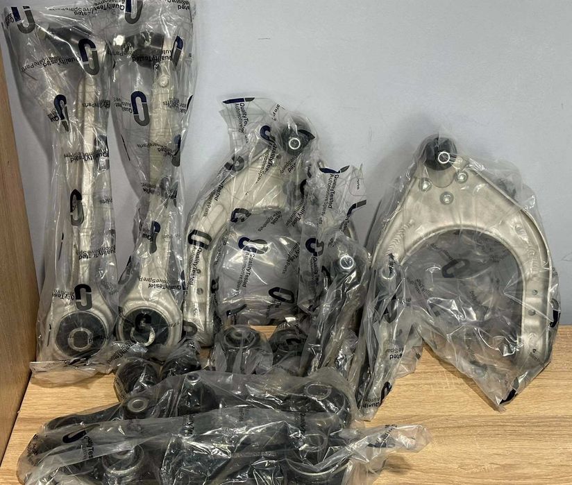 Комплект предно окачване са MERCEDES W211 Е-класа