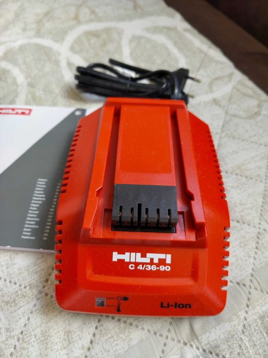 Компактно зарядно устройство C4/36-90 за HILTI