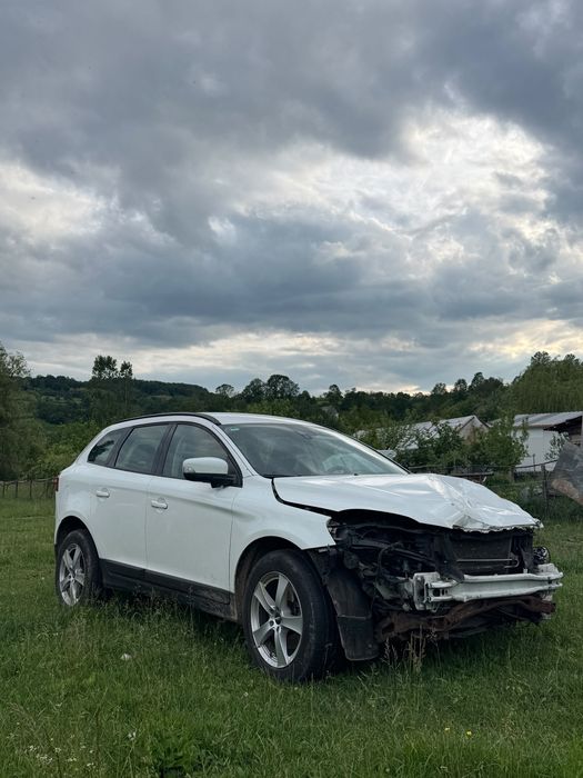 VOLVO XC60 2009 — imagine 2