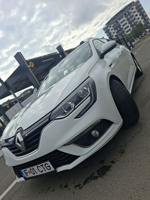 RENAULT Megane