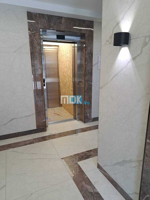 Продава се Двустаен апартамент в Пловдив, Остромила - 93 кв.м за 1173 €/кв.м - Снимка #3