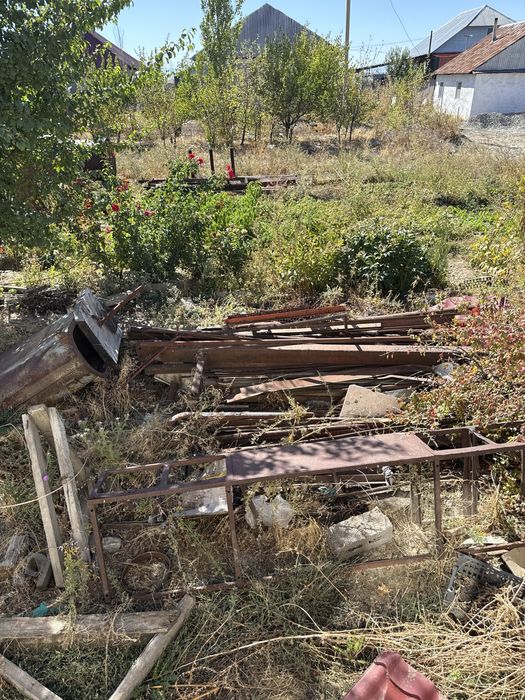 Советское железо, трубы и металл для стройки