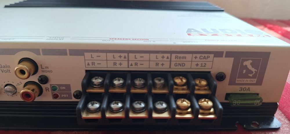 Amplificator Audio System Twister F 240