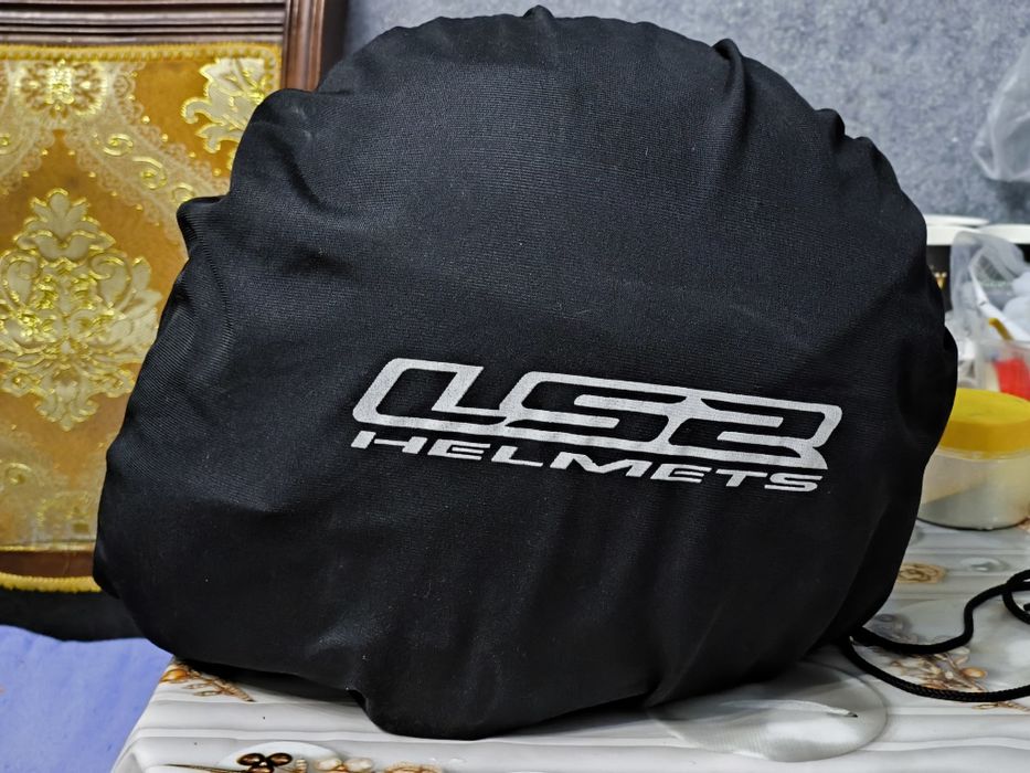 Продается шлем LS2 c гарнитурой в комплекте