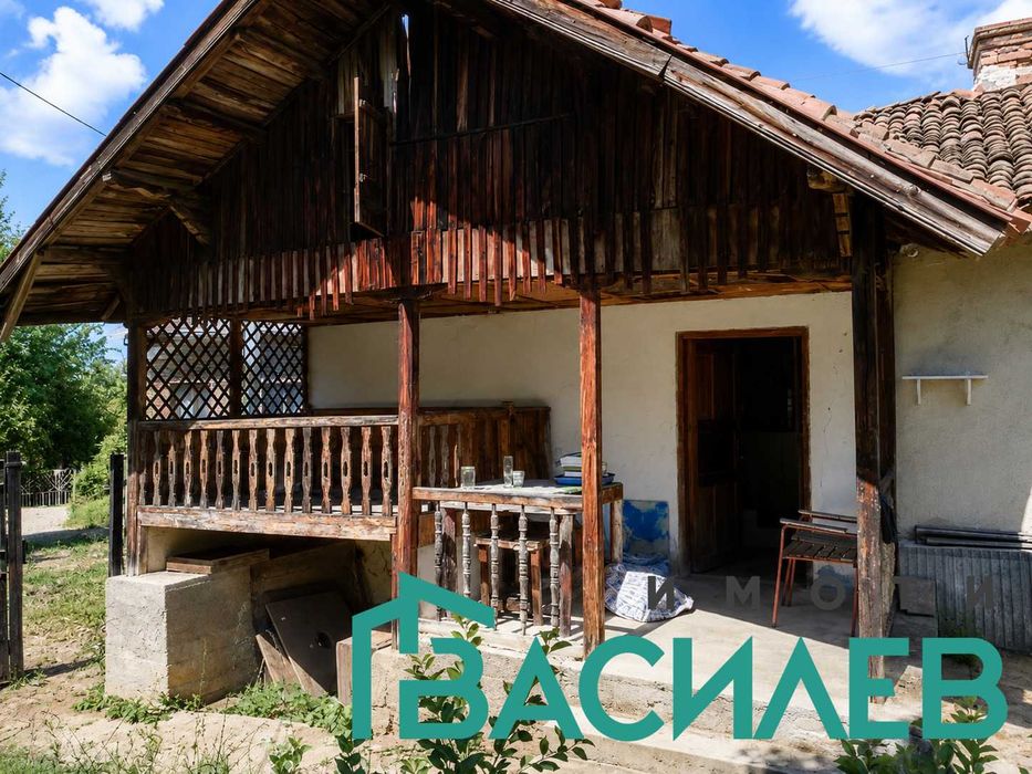 Продава КЪЩА област Перник, с. Горна Диканя